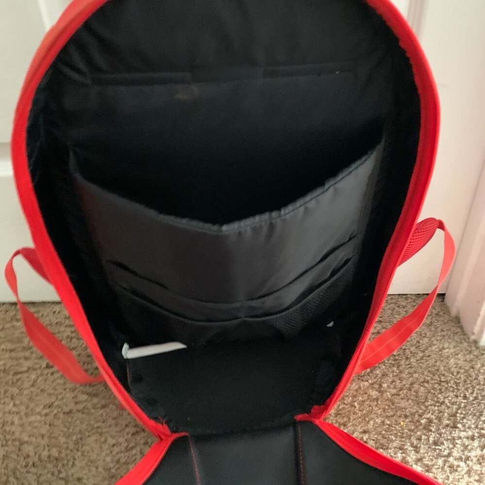 Ferrari Original Red Limited Edition Rucksack Red Gear Box Backpack - Picture 8 of 16